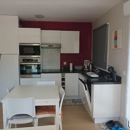 Appartement Lumineux 2 Pers à Deux Pas De La Avec Parking - Fr-1-843-10 Le Croisic